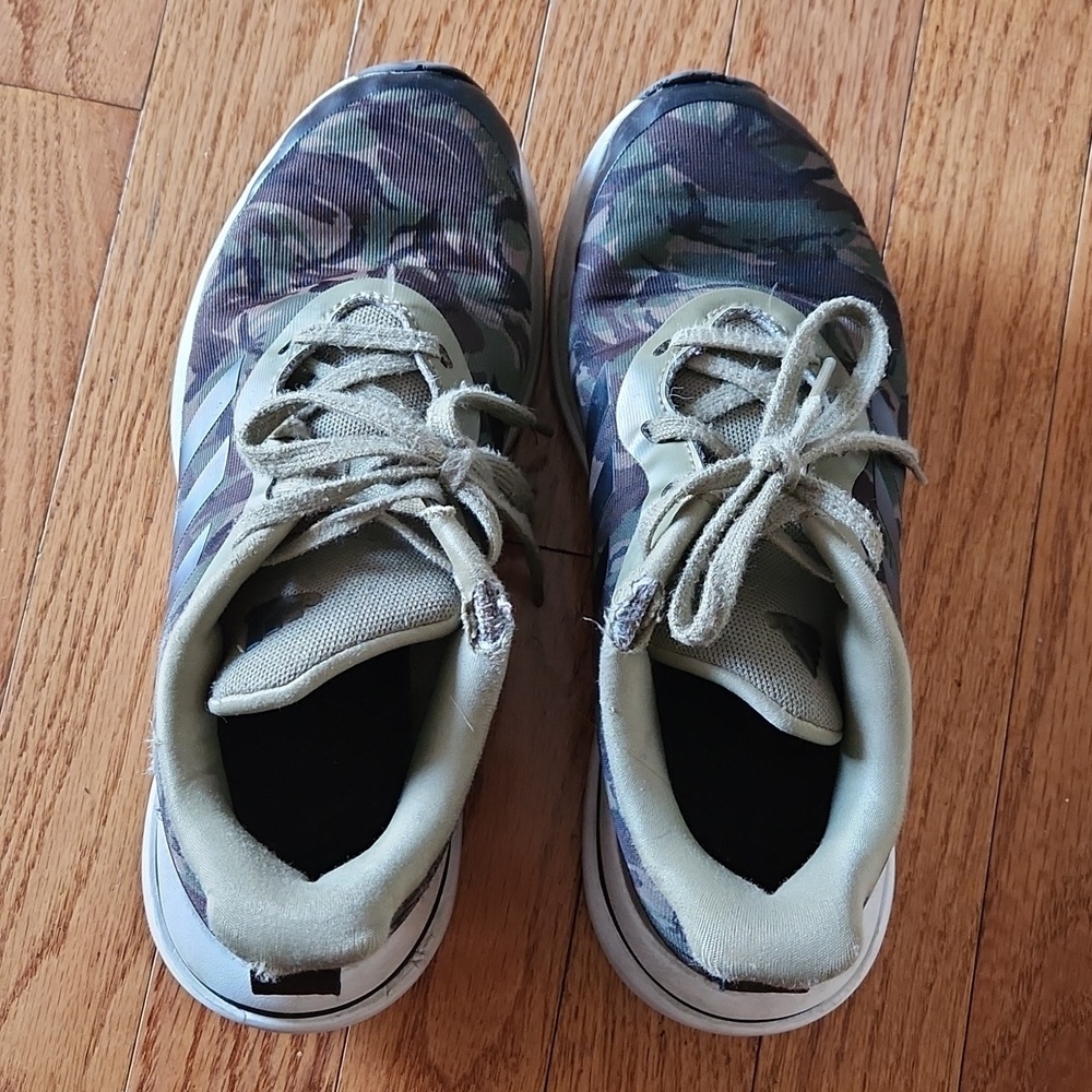 Adidas Youth boy camo sneakers